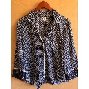 Gap pajama top